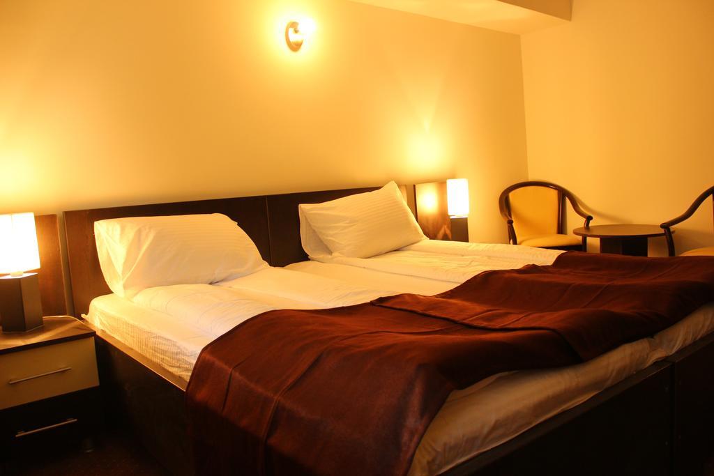 Hotel Domogled Băile Herculane Zimmer foto